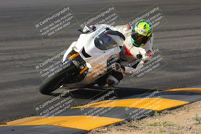 media/Feb-05-2023-SoCal Trackdays (Sun) [[b2340e6653]]/Bowl (10am)/